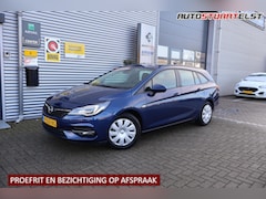 Opel Astra Sports Tourer - 1.2 Business Edition 130PK | Parkeersensoren Achter |Camera | Navi | Trekhaak | NL-Auto |