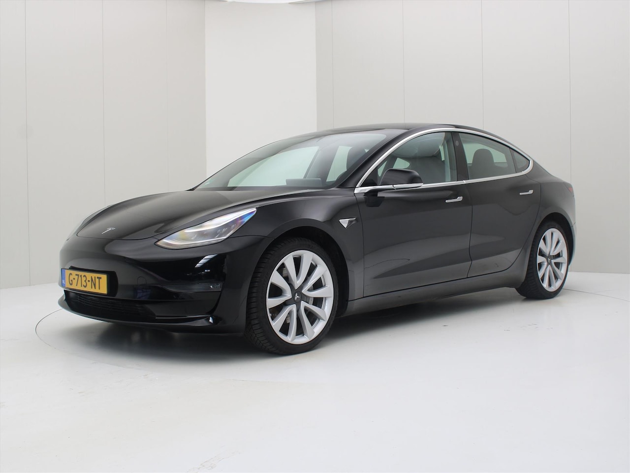 Tesla Model 3 - Long-Range AWD 351pk 75 kWh [ TREKHAAK+AUTOPILOT+19" LMV+620KM WLTP! ] - AutoWereld.nl