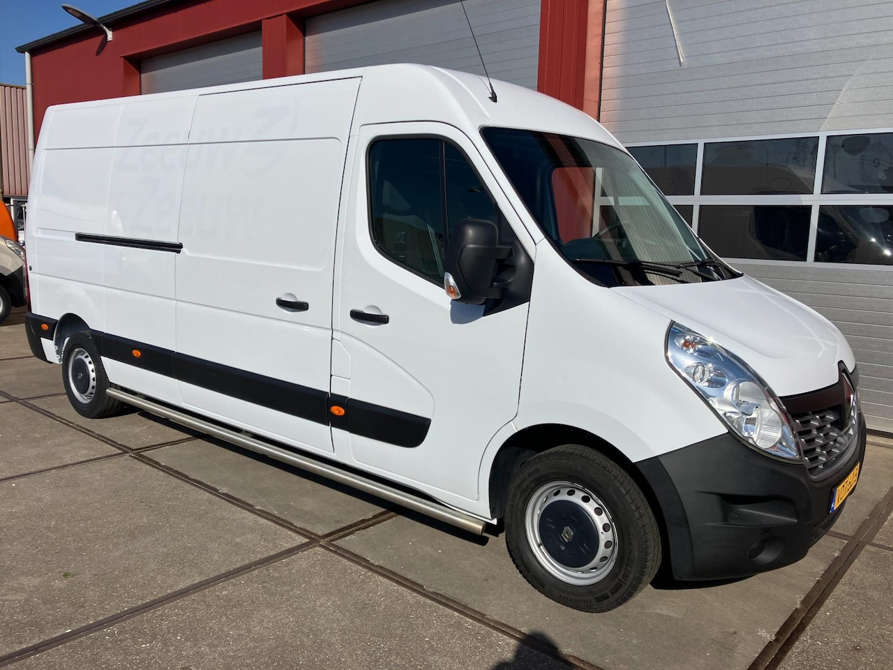 Renault Master - T35 2.3 dCi L3H2 T35 2.3 dCi L3H2 - AutoWereld.nl