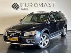 Volvo XC70 - 2.4D Momentum Airco - Leder