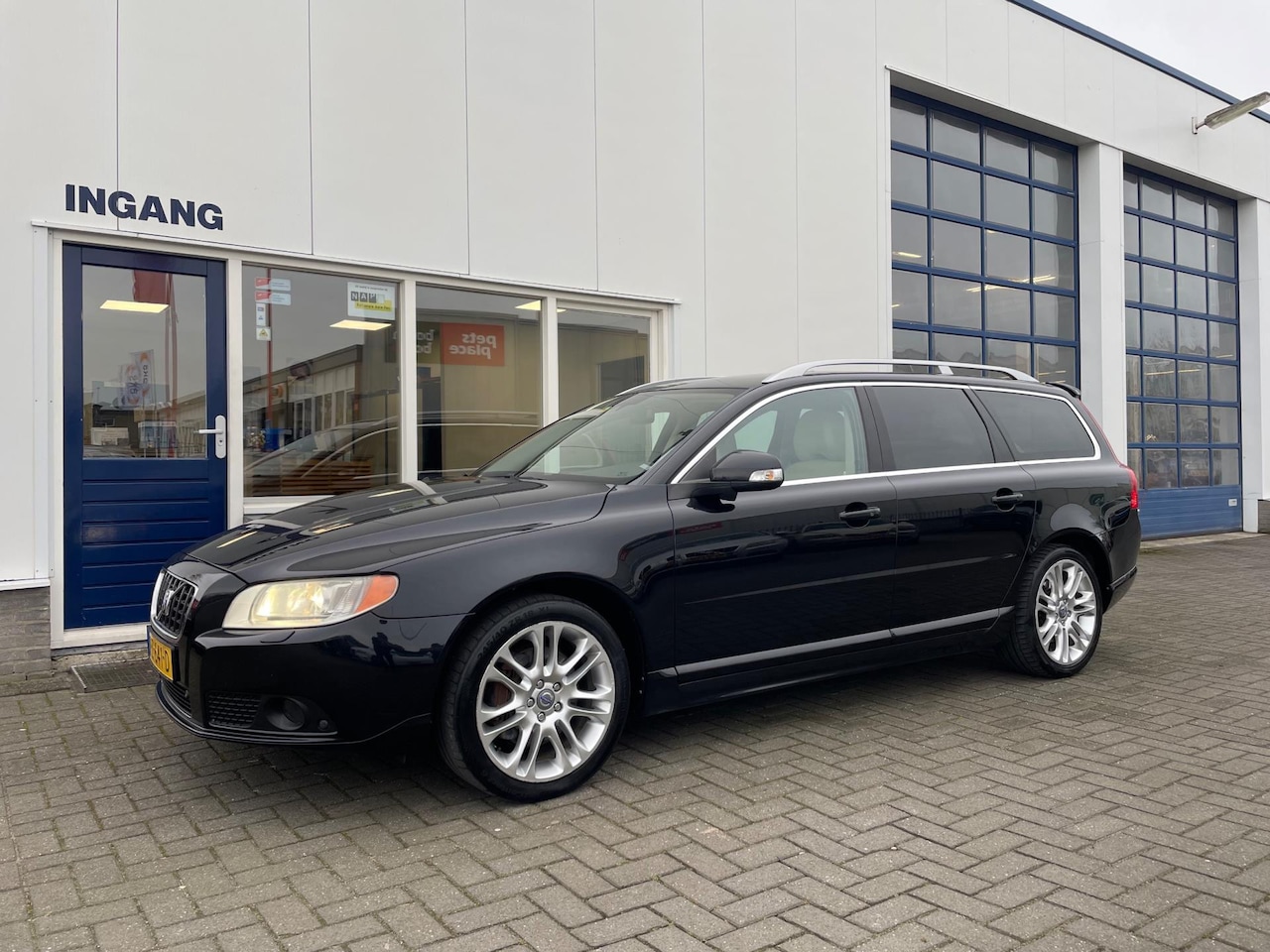 Volvo V70 - 3.0 T6 AWD Summum 3.0 T6 AWD Summum - AutoWereld.nl