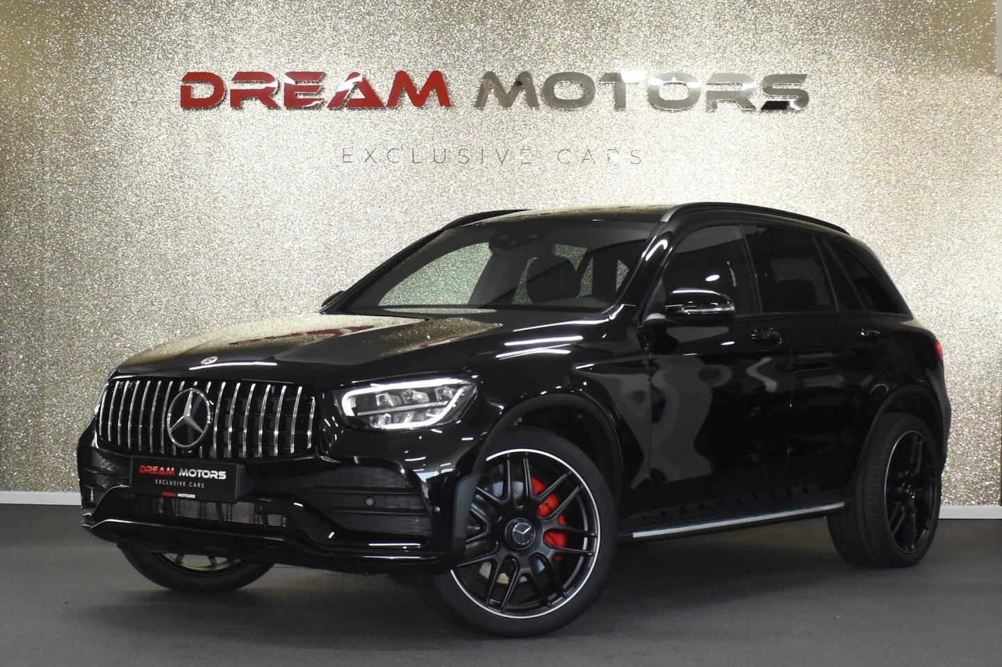 Mercedes-Benz GLC-klasse - 300e 4MATIC AMG 320pk | TREKHAAK | PANODAK - AutoWereld.nl