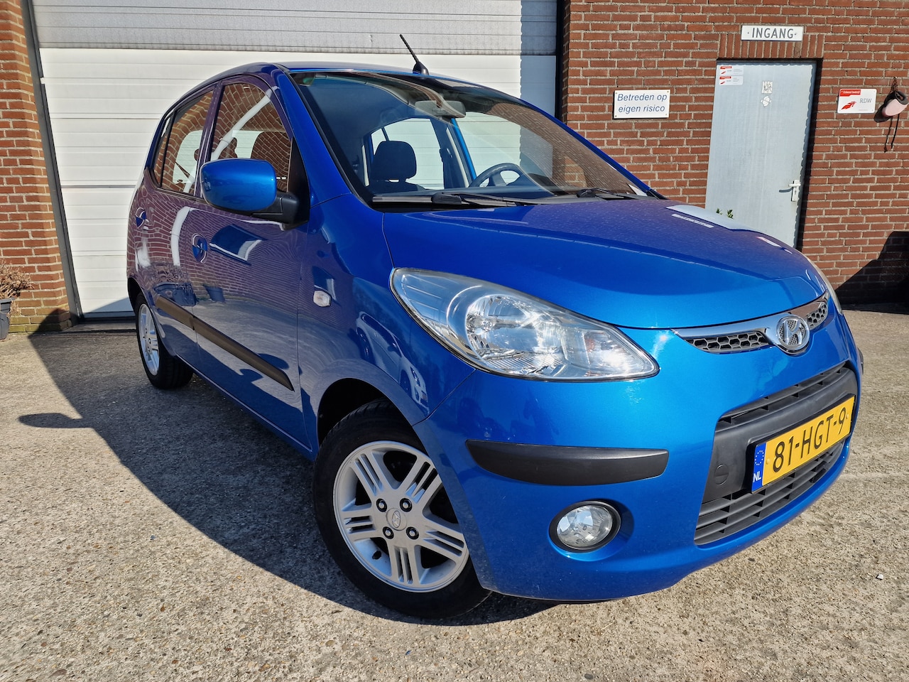 Hyundai i10 - 1.25i i-Catcher In nette staat verkerende Hyundai I10 1.2 airco, lm velgen, Bjr 2008, 98 100km, Nederland - AutoWereld.nl