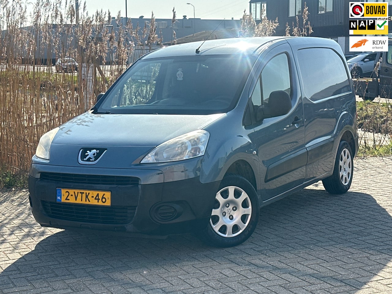 Peugeot Partner - 120 1.6 e-HDI L1 XT Profit + Airco 3Persoons Schuifdeur Pdc Nieuwe Apk - AutoWereld.nl