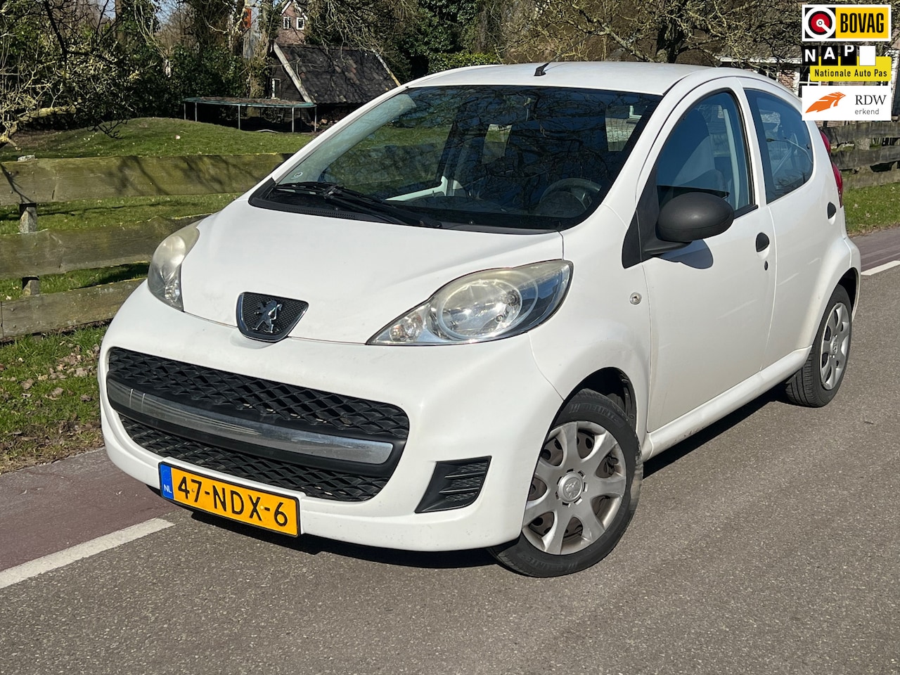 Peugeot 107 - 1.0-12V XR APK tm Maart 2024 - AutoWereld.nl