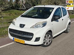 Peugeot 107 - 1.0-12V XR APK tm Maart 2026