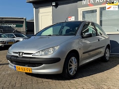 Peugeot 206 - 1.1 Pop' Art|Inruil Verkregen|D-Riem VV|Rijdt Goed|