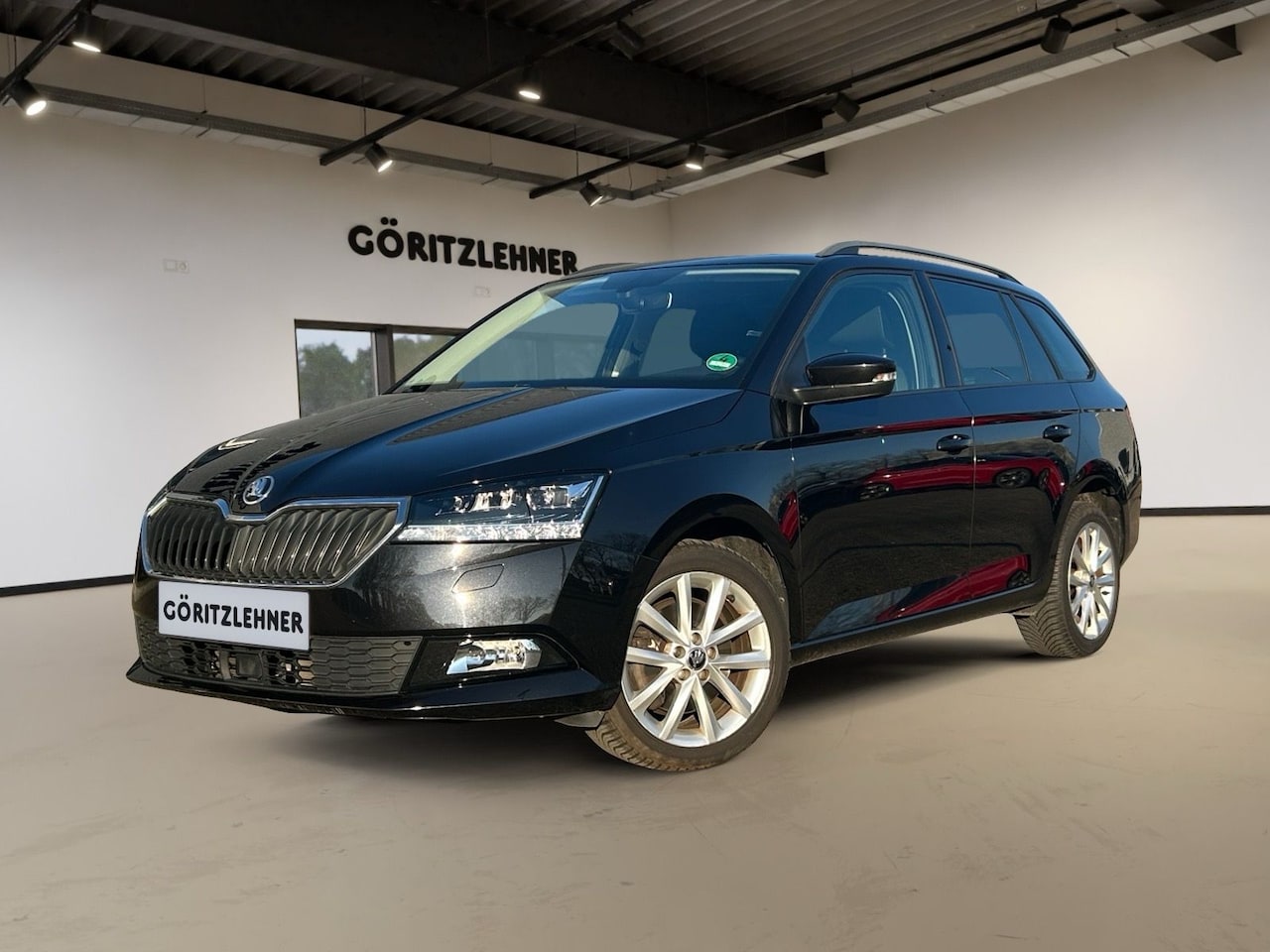 Skoda Fabia Combi - 1.0 TSI Style | Navi | Apple CarPlay | Camera | LED | Cruise - AutoWereld.nl