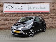 Toyota Aygo - 1.0 VVT-i X-Clusiv X-Shift Automaat