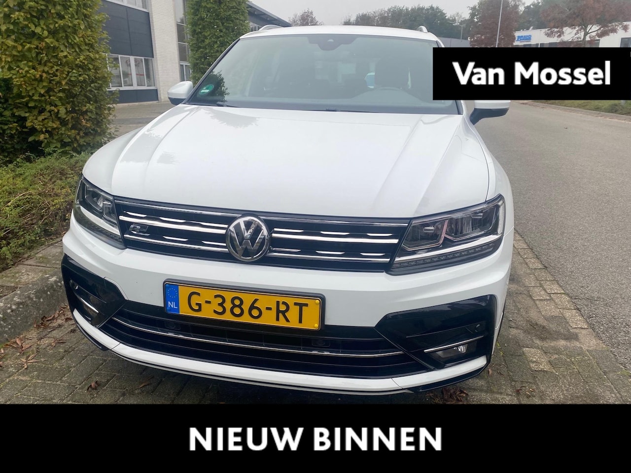 Volkswagen Tiguan - 1.5 TSI ACT Comfortline Business 150 PK | R-Line exterieur | Automaat | Navigatie | Parkee - AutoWereld.nl