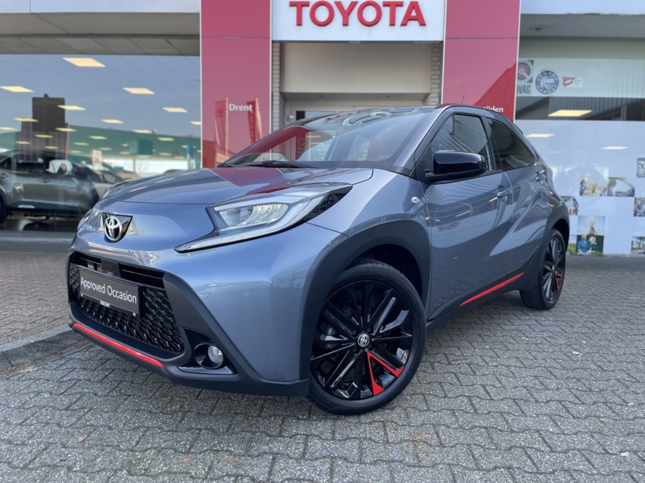 Toyota Aygo X - 1.0 VVT-i S-CVT Premium | Parkeersensoren v/a | JBL | - AutoWereld.nl