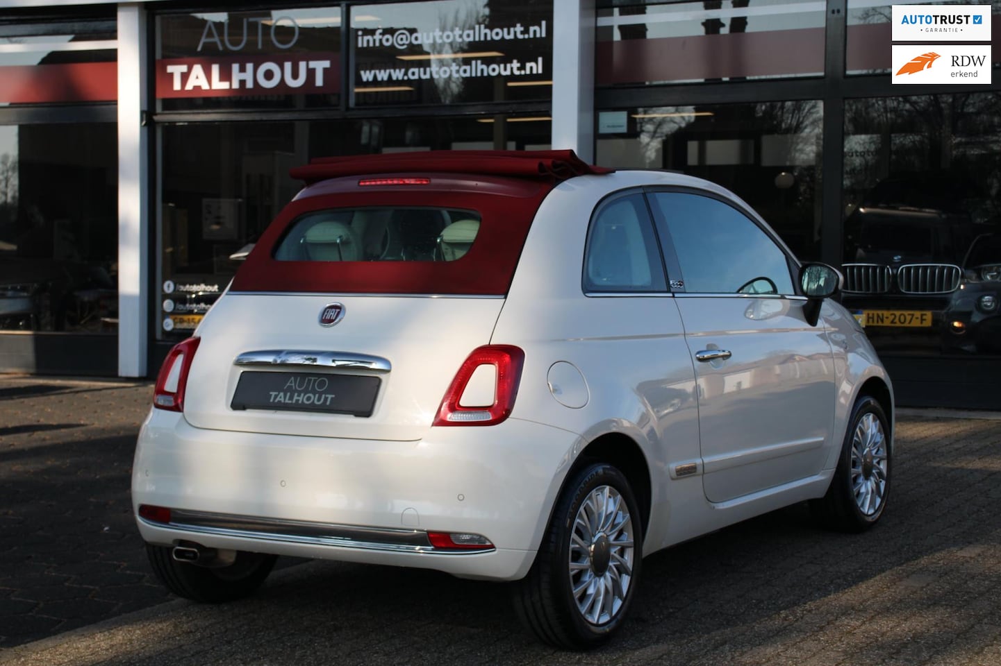 Fiat 500 C - 1.2 Lounge - CABRIO, AIRCO, BLUETOOTH, ROOD DAK, LED - AutoWereld.nl