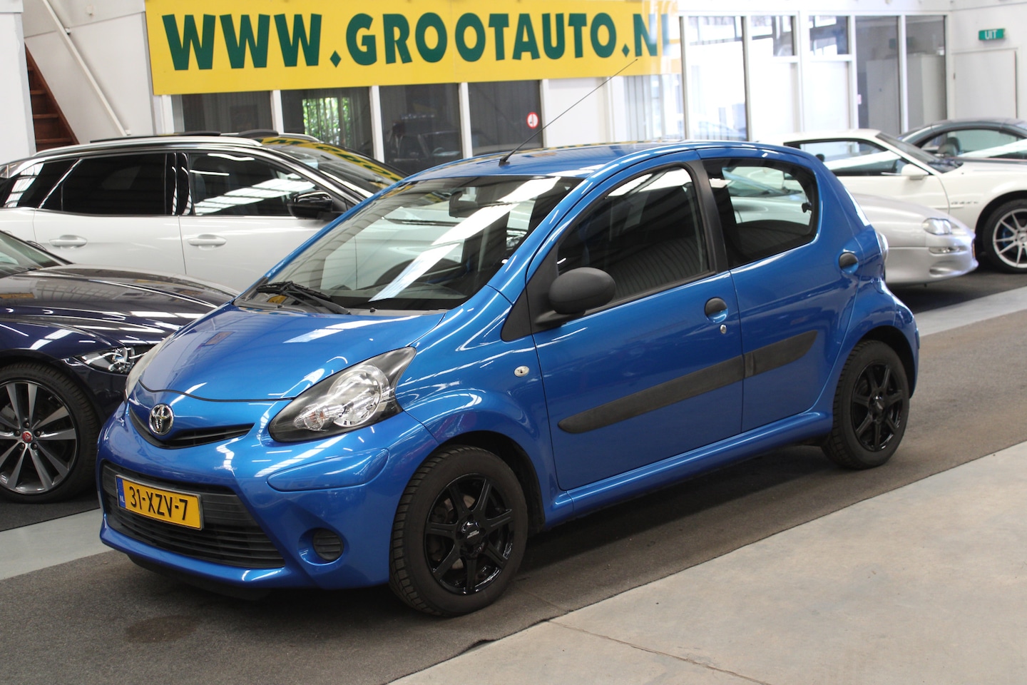 Toyota Aygo - 1.0 VVT-i Comfort NAP, Volledig onderhouden, Airco, 5drs - AutoWereld.nl