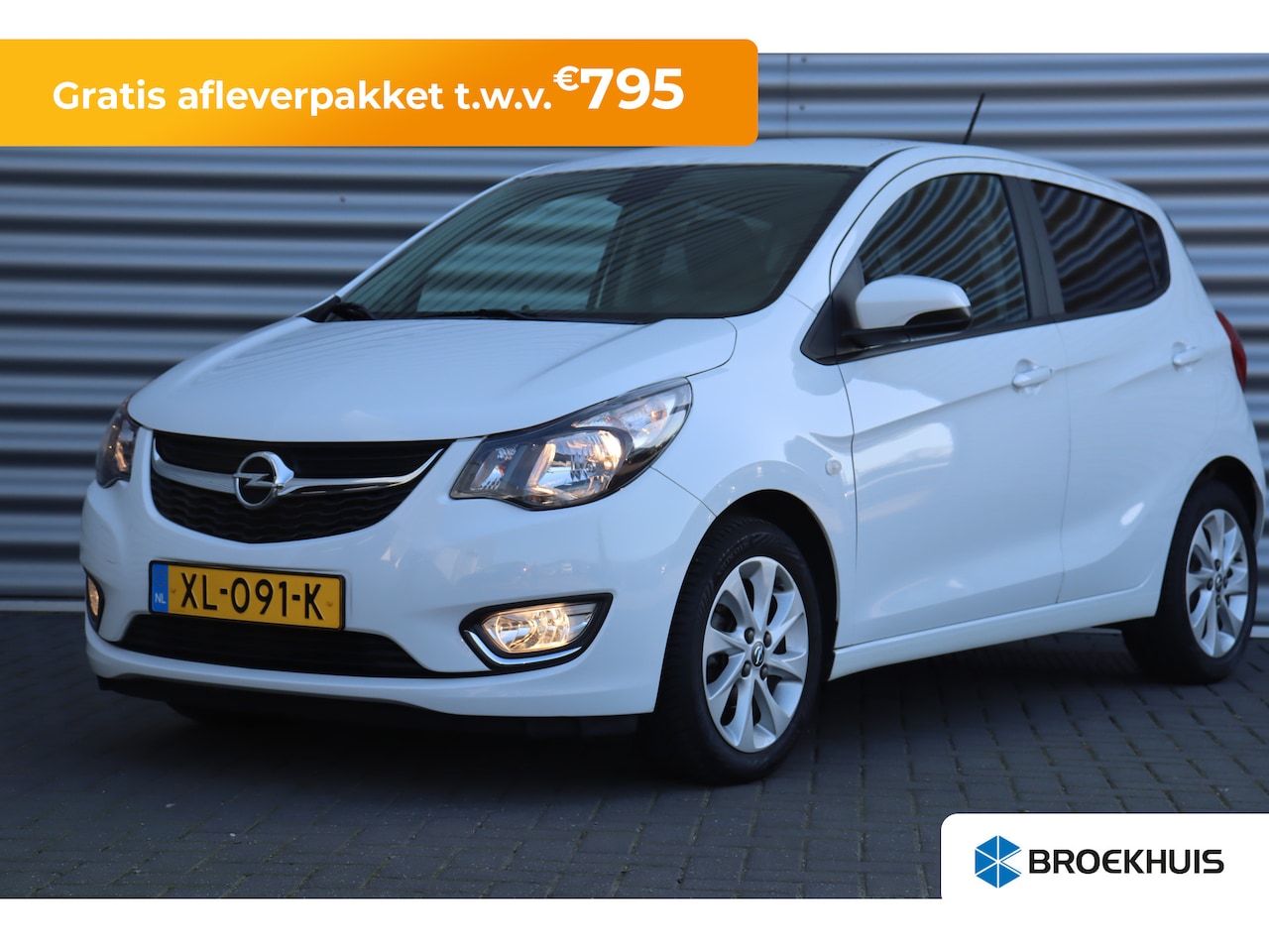 Opel Karl - 1.0 75PK 5-DRS INNOVATION+ / NAVI / LEDER / CLIMA / LED / PDC / 15" LMV / WINTERPAKKET / B - AutoWereld.nl