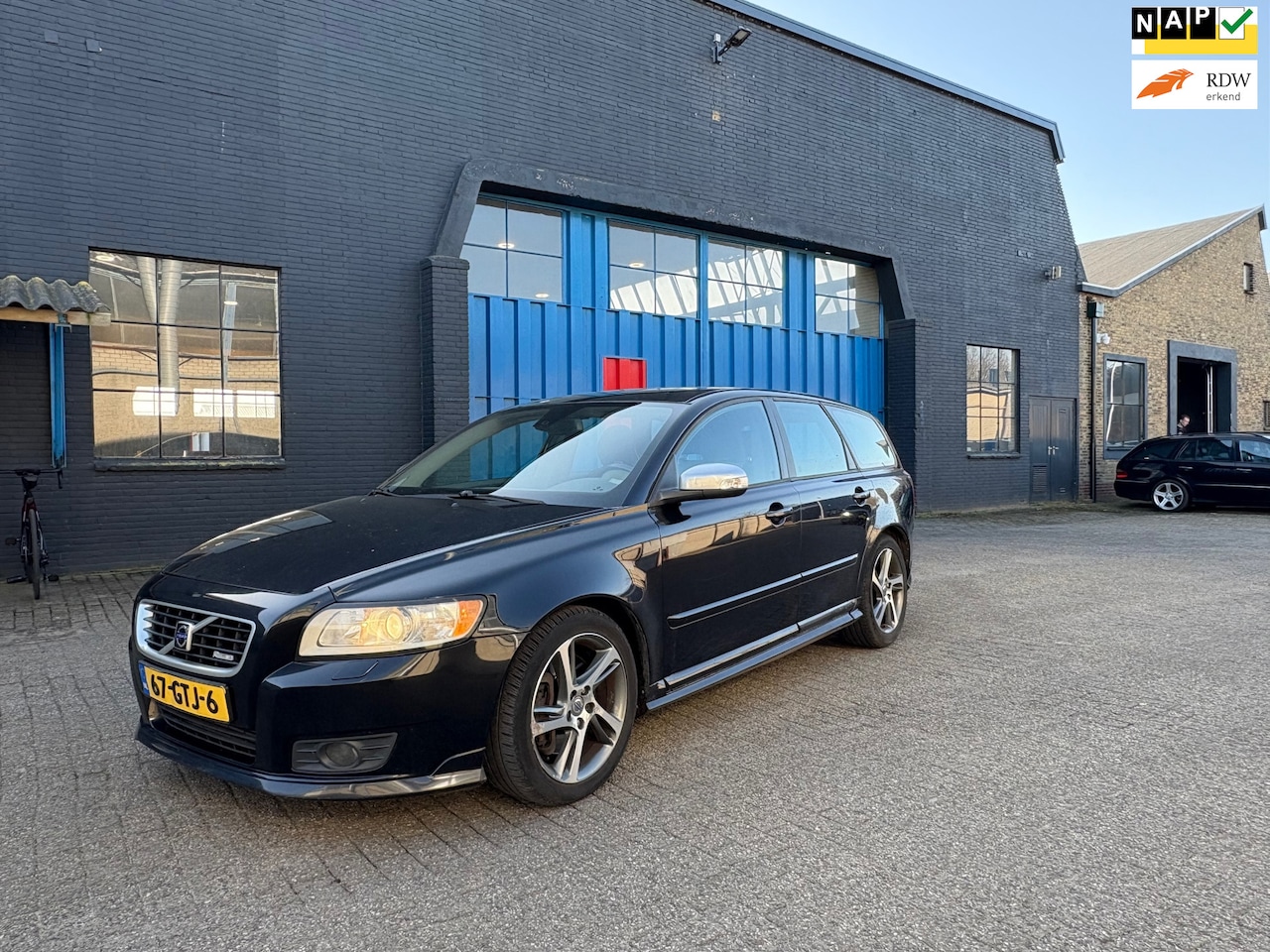 Volvo V50 - 2.4 D5 Summum Airco Automaat - AutoWereld.nl