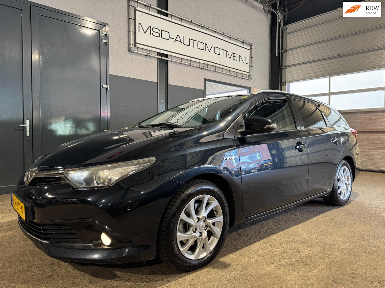 Toyota Auris - 1.8 Hybrid Lease Pro|NAP|PANO|INCL BTW|1e EIGENAAR - AutoWereld.nl