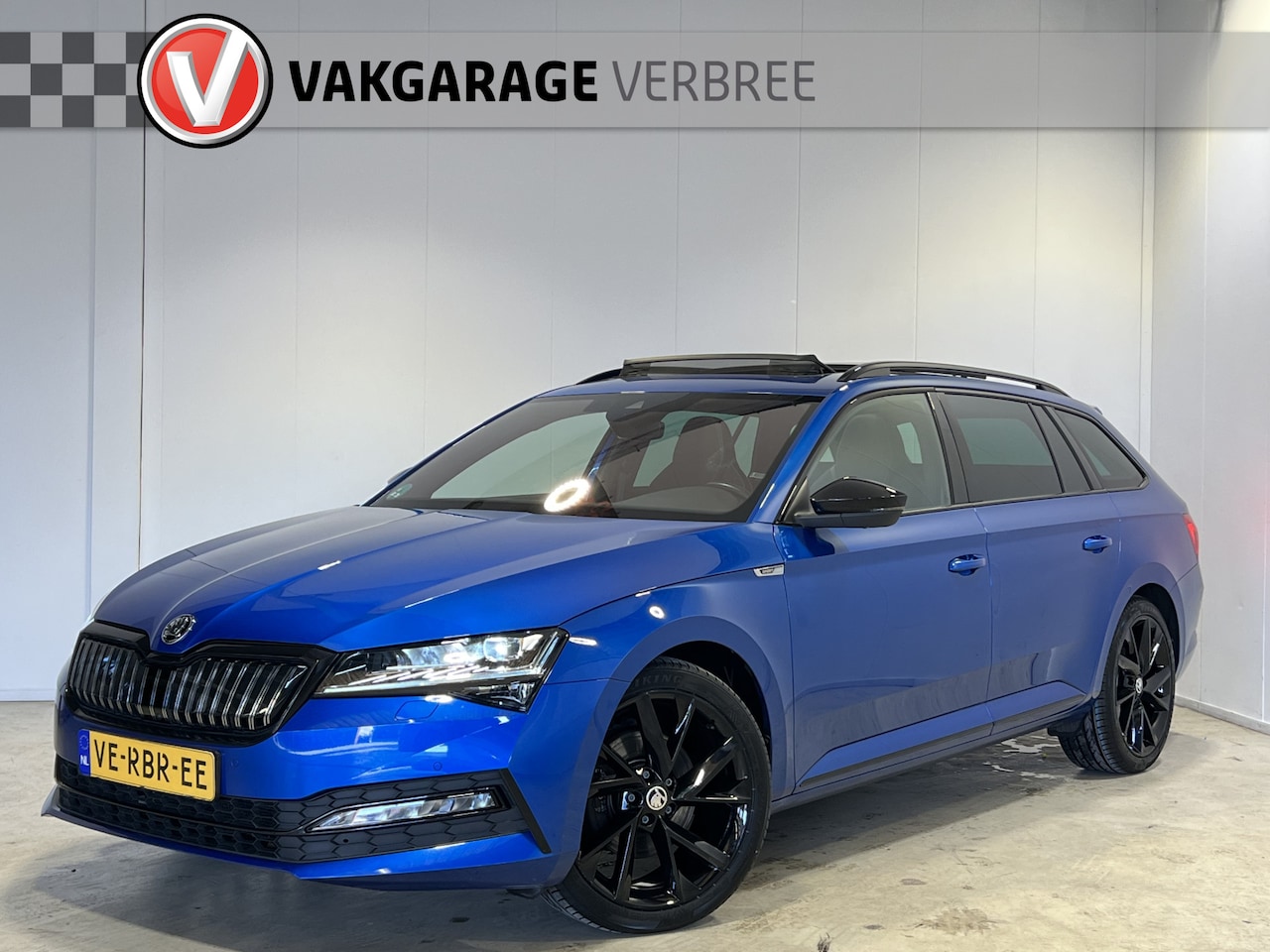 Skoda Superb - 1.4 TSI iV Sportline Business | Navigatie/Android/Apple Carplay | LM Velgen 18" | Elektris - AutoWereld.nl