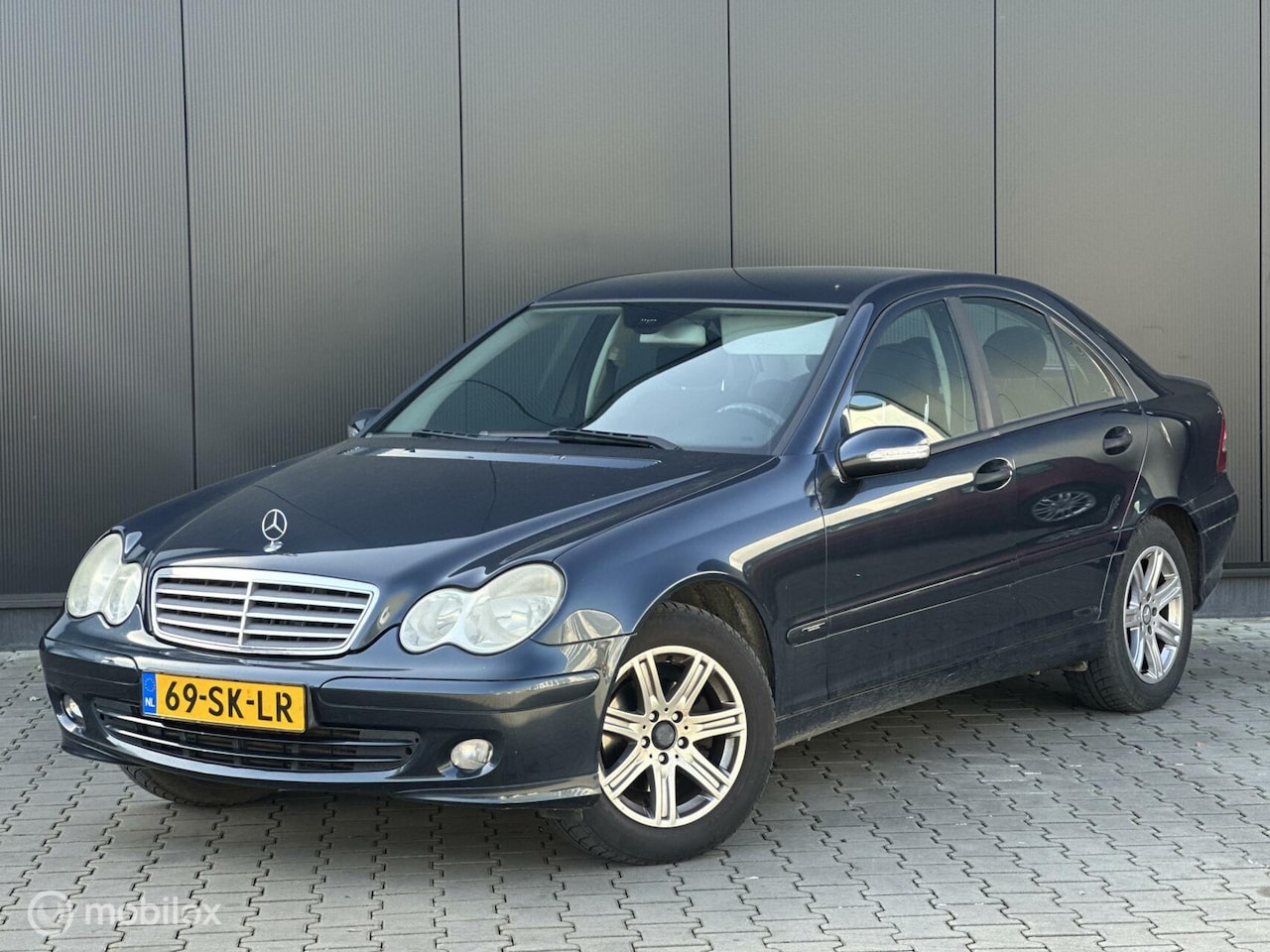 Mercedes-Benz C-klasse - 180 K. Classic | CRUISE | CLIMA | TREKHAAK| - AutoWereld.nl