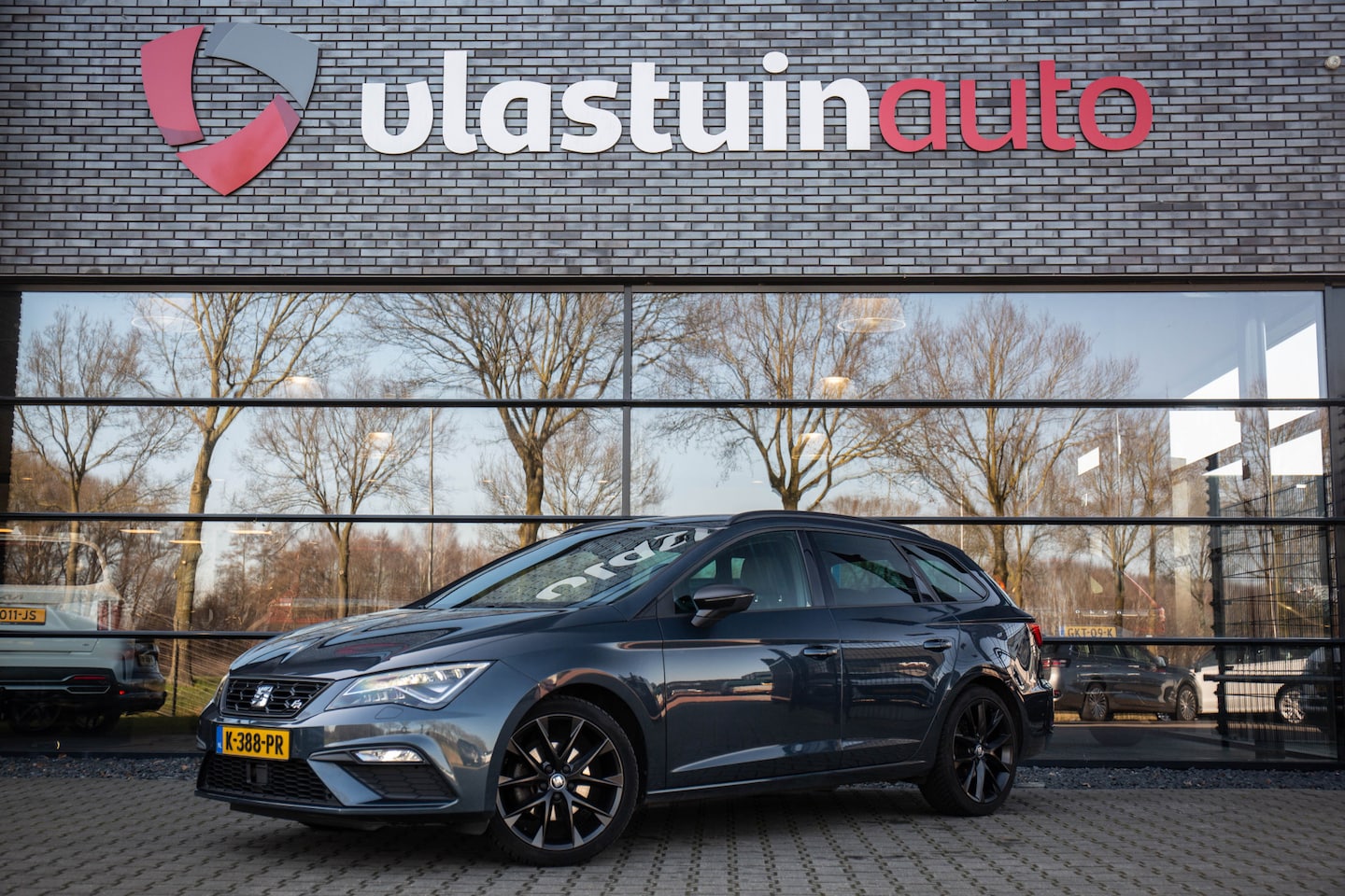 Seat Leon ST - 1.5 TSI FR Ultimate Edition Black Sky 1.5 TSI FR Ultimate Edition Black Sky , Adap. cruise, Virtual cockpit, - AutoWereld.nl