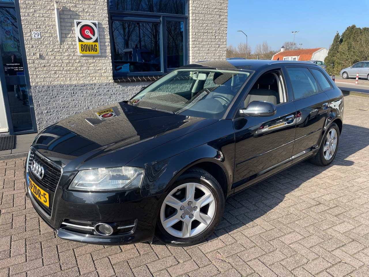 Audi A3 Sportback - 1.2 TFSI Ambition Pro Line S 1.2 TFSI Ambition Pro Line S- nav-pdc - AutoWereld.nl