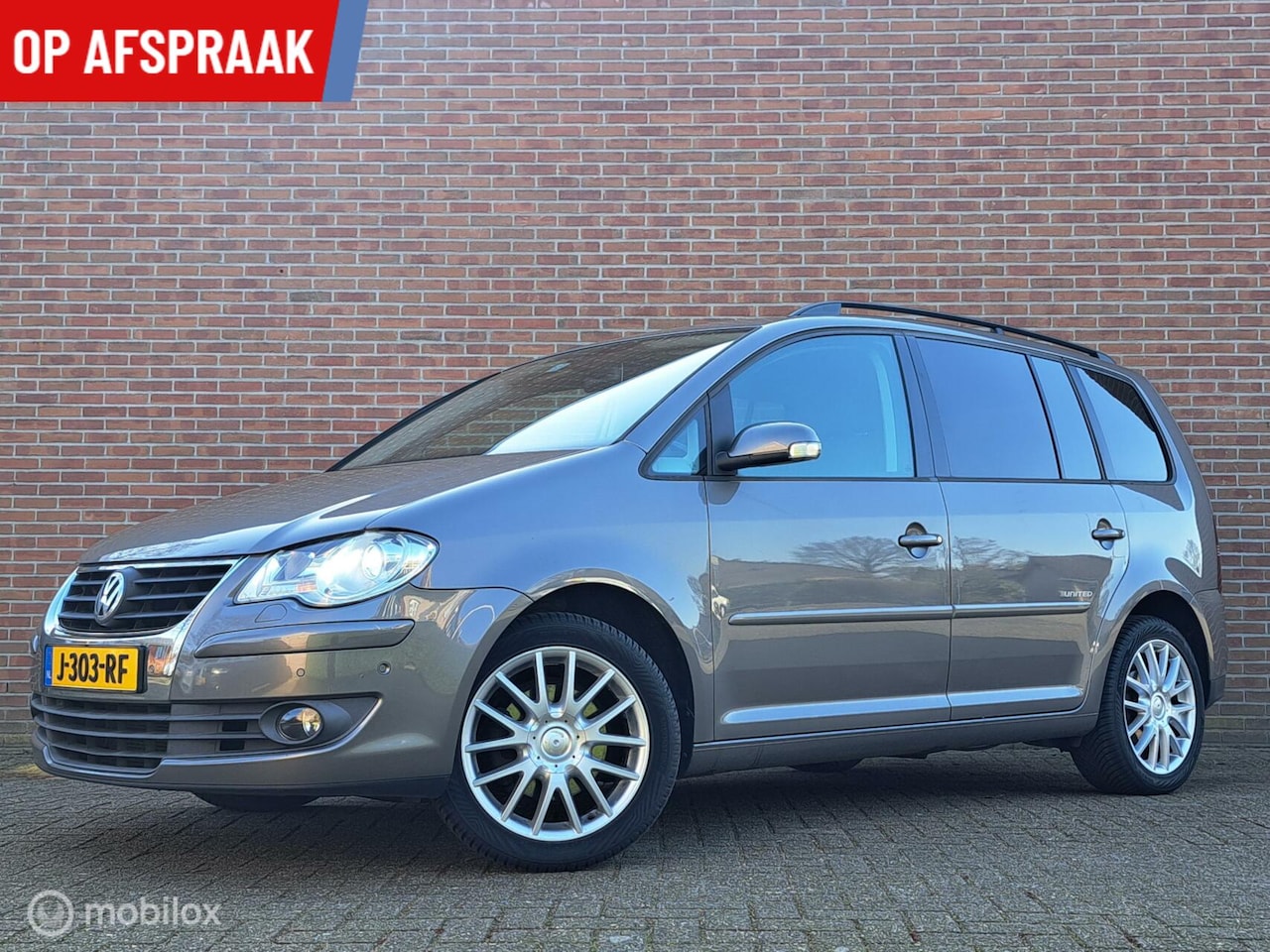 Volkswagen Touran - 1.4 TSI TrendlineNET BEURT EN APK GEHAD - AutoWereld.nl