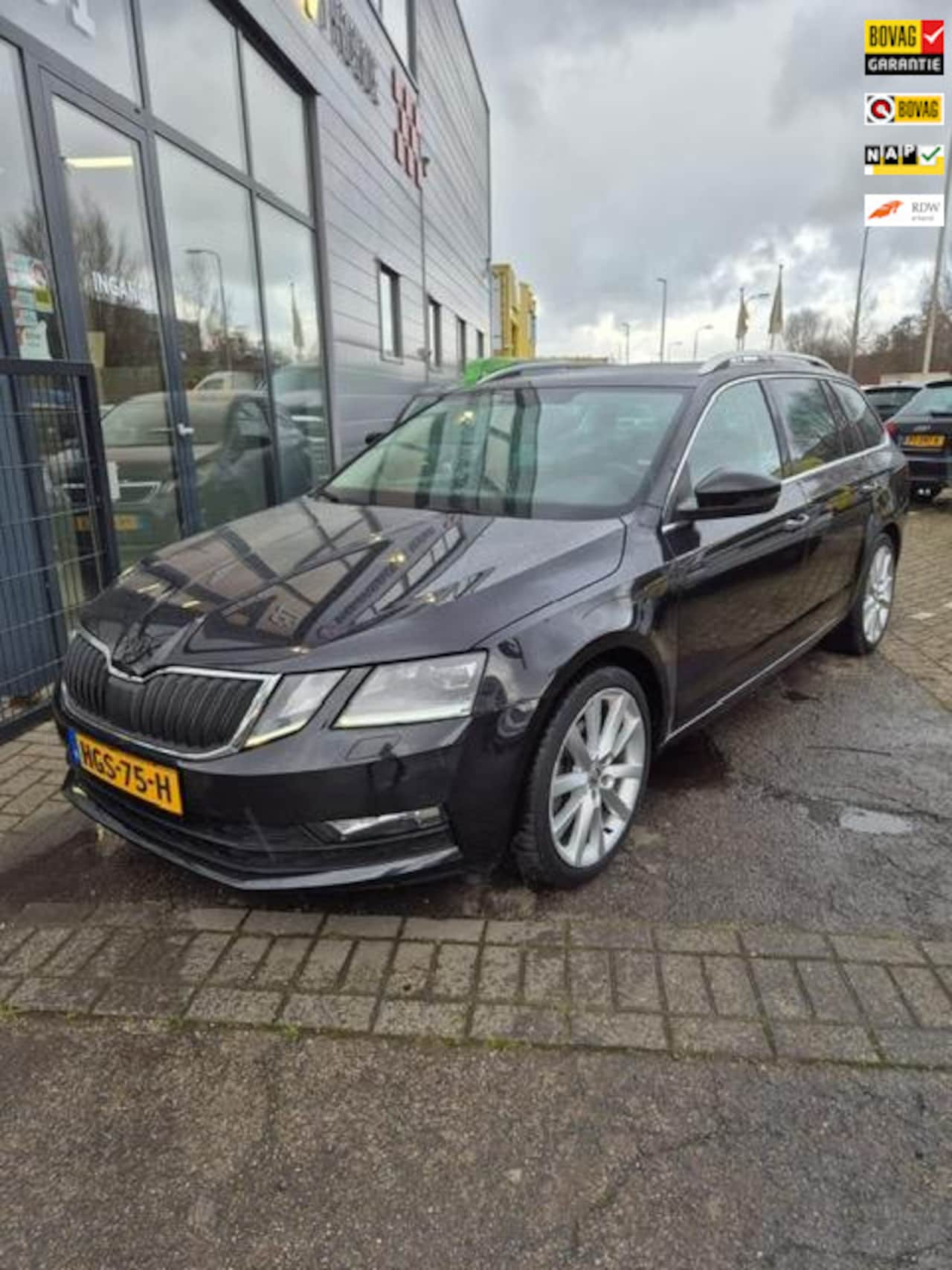 Skoda Octavia Combi - 1.5 TSI Greentech Sport Business VOL OPTIES - AutoWereld.nl