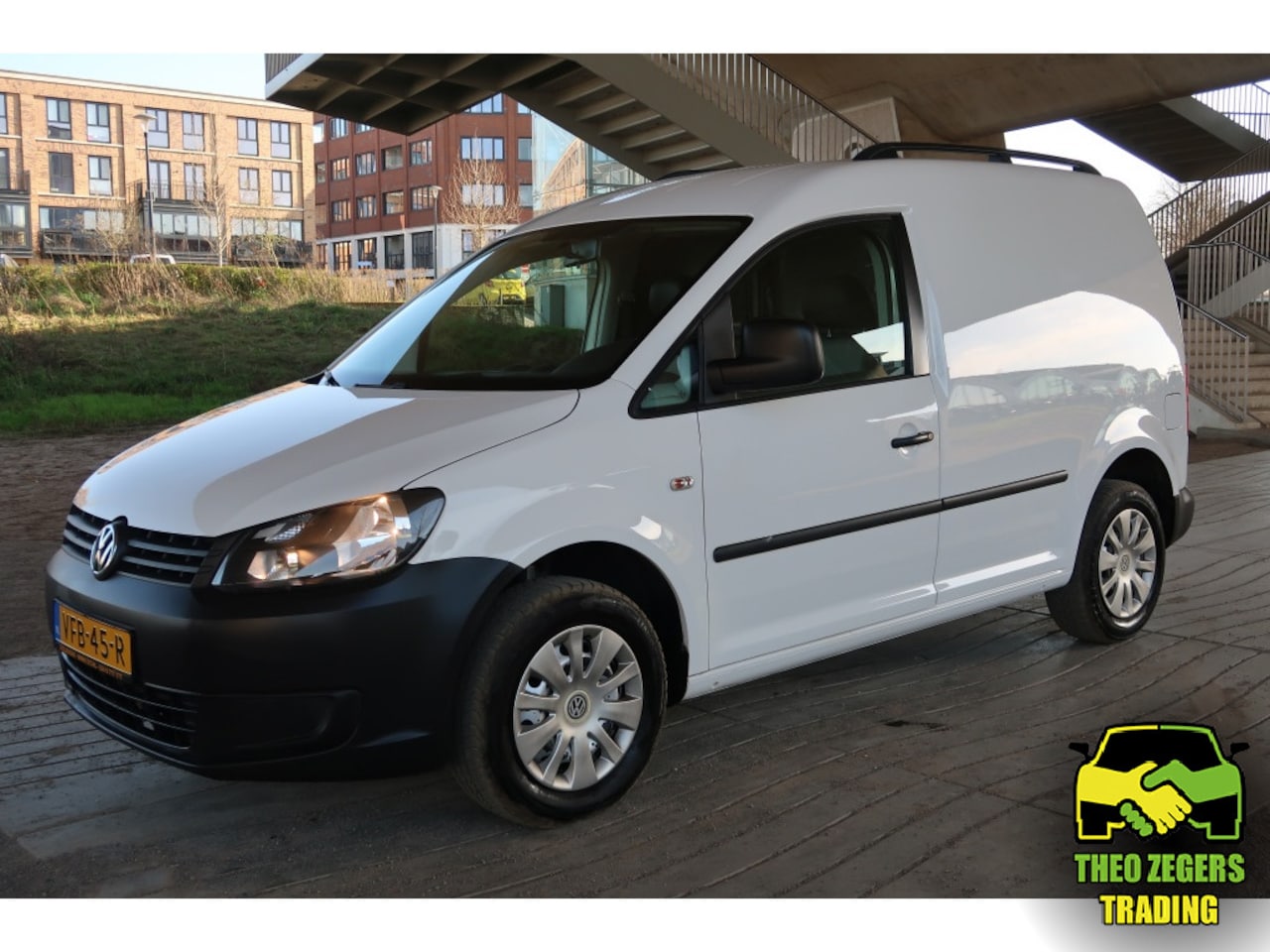 Volkswagen Caddy - 1.2 TSI 85pk Easyline BENZINE en MARGE dus géén BTW! - AutoWereld.nl