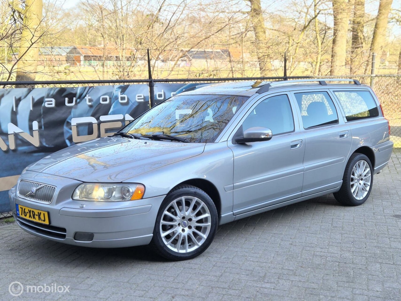 Volvo V70 - 2.4 Edition Sport+ AUT | DAK | XENON | CLIMA | STOEL.V | PDC | ELEK SPIEGELS | - AutoWereld.nl