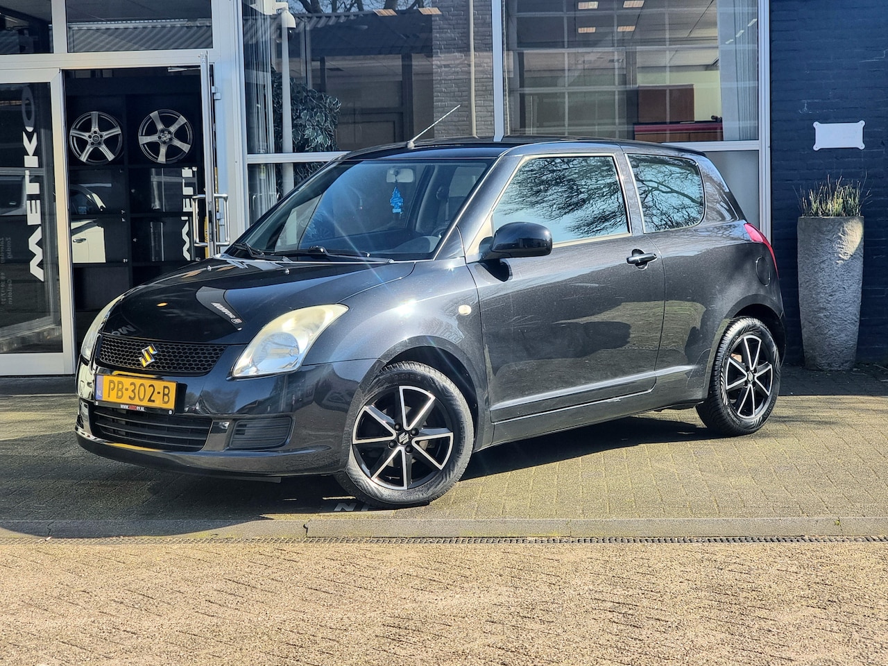 Suzuki Swift - 1.3 Base AIRCO / NETJES ONDERHOUDEN - AutoWereld.nl