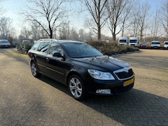 Skoda Octavia Combi - 1.2 TSI Elegance Business Line Cruise Airco PDC