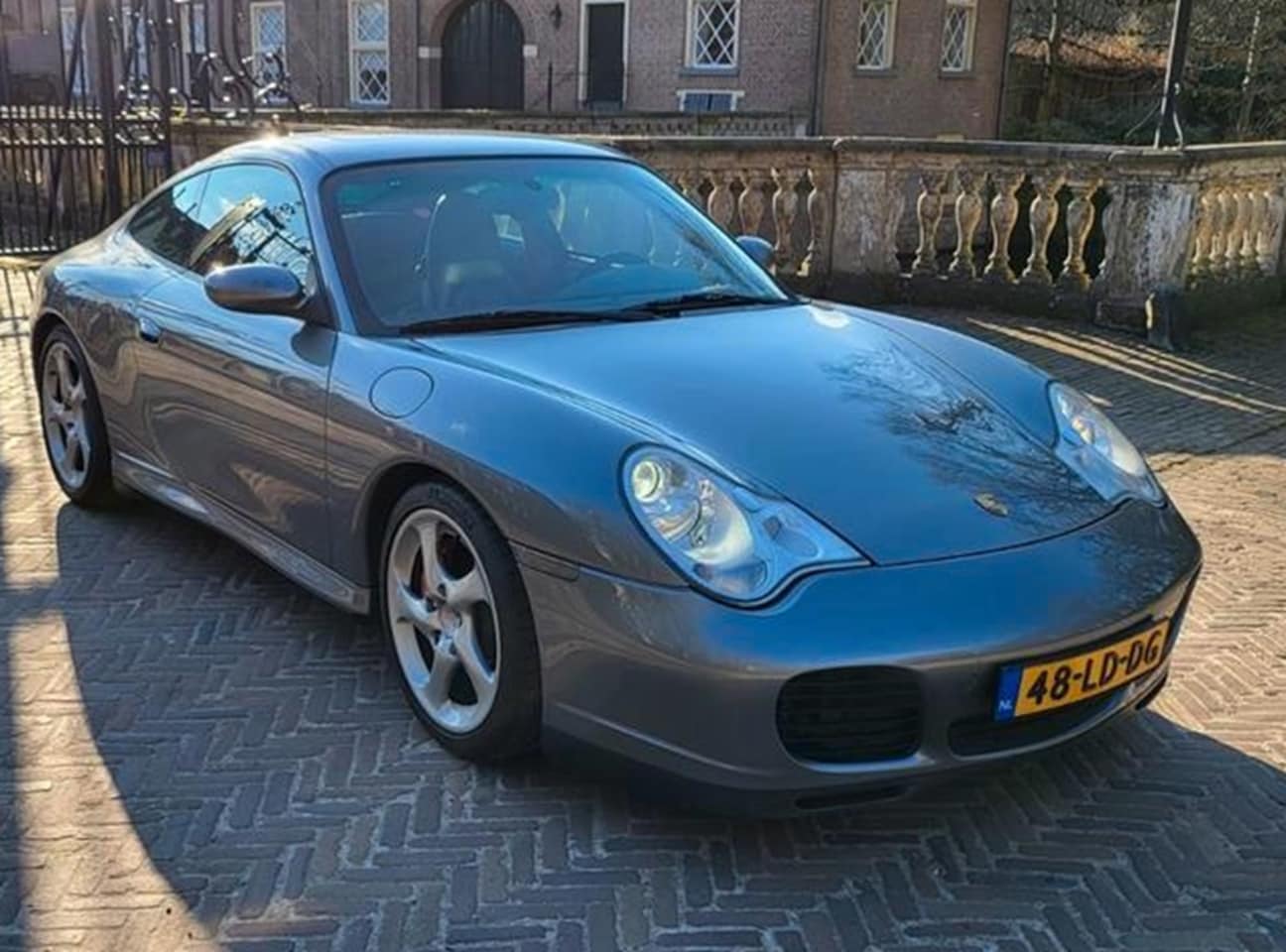 Porsche 911 - 3.6 Coupé Carrera 4S - AutoWereld.nl