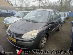 Renault Scénic - 1.6-16V Dynamique export