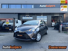 Toyota Yaris - 1.5 VVT-i Comfort | Met centrale deurvergrendeling afstandbediend, airco, navigatie en wei