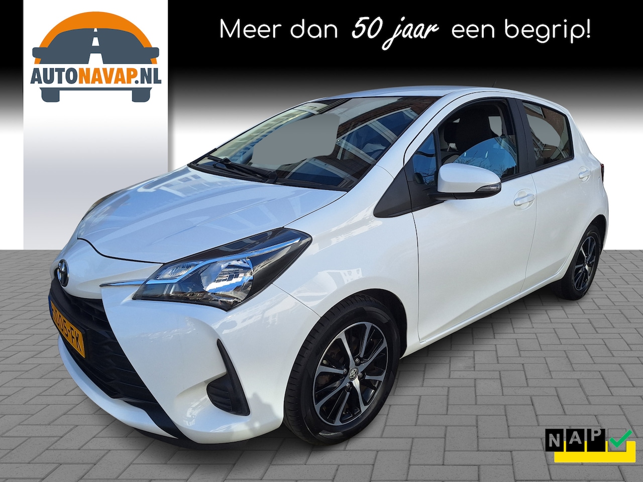 Toyota Yaris - 1.0 VVT-i Connect /Navi/Camera/Apple/Android/Airco/Garantie - AutoWereld.nl