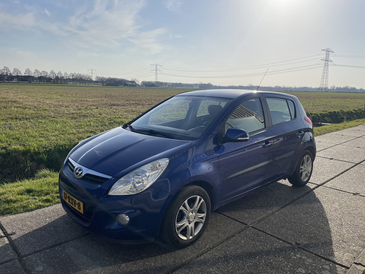 Hyundai i20 - 1.4i AUTOMAAT, DEALER ONDERHOUDEN - AutoWereld.nl