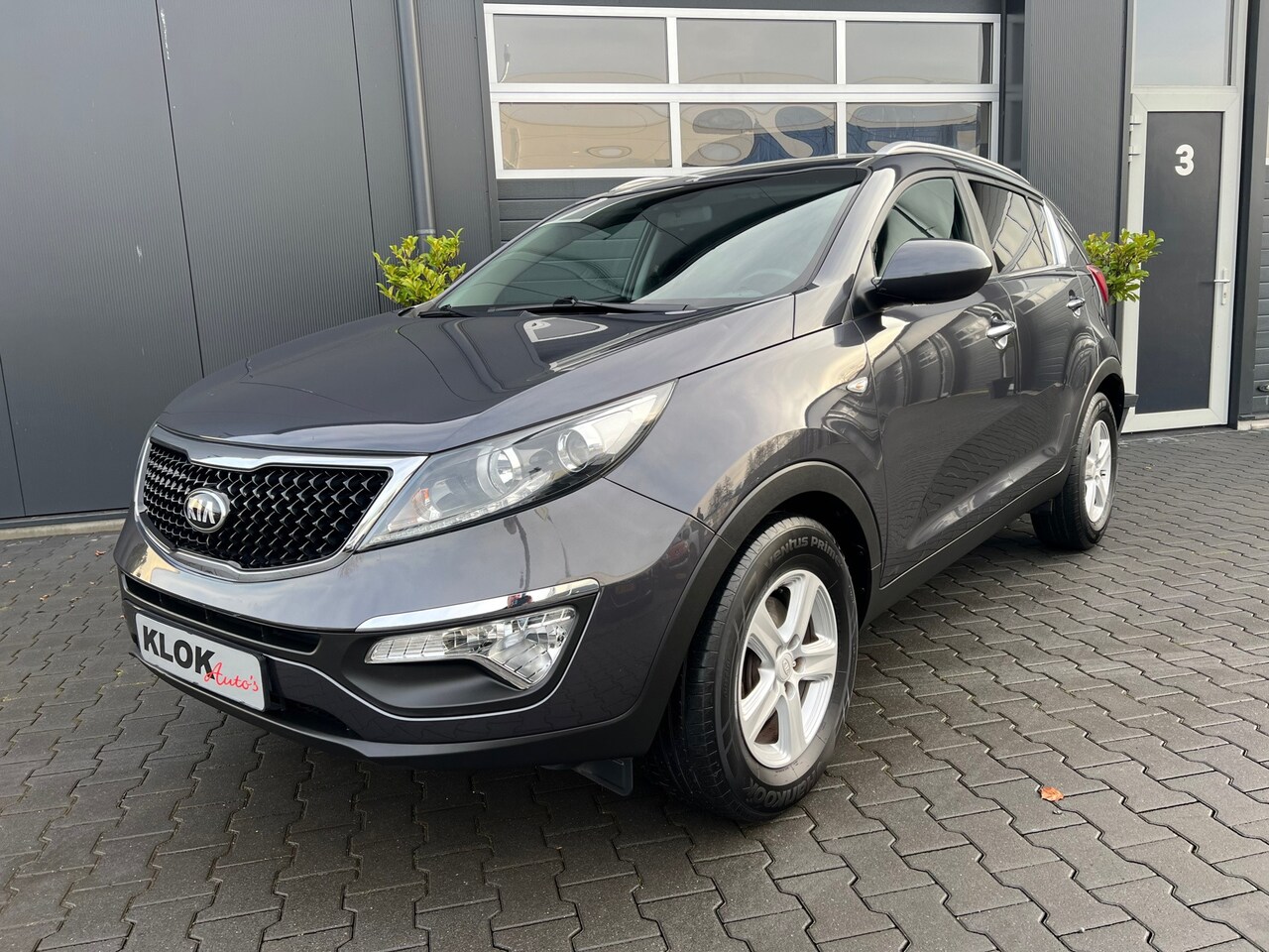 Kia Sportage - 1.6 GDI X-treme ComfortLine 1.6 GDI X-treme ComfortLine - AutoWereld.nl