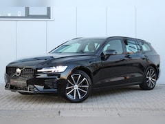 Volvo V60 - 2.0 T6 PHEV AWD Plus Dark LONG RANGE I CARPLAY I KEYLESS I EL. TRKH. I HARMAN KARDON I