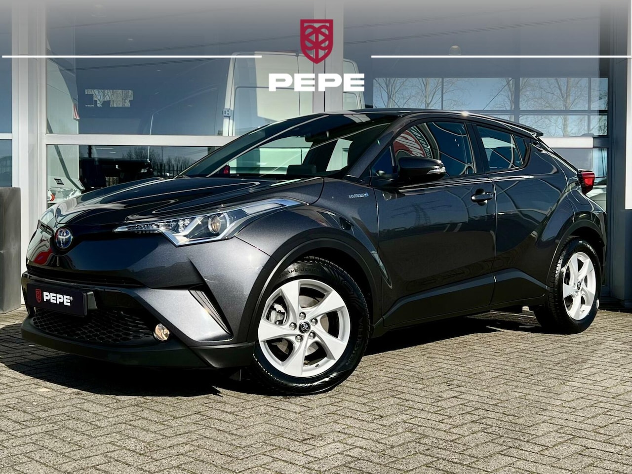 Toyota C-HR - 1.8 Hybrid Active|ACC|KEYLESS|DAB|CAMERA|ECC - AutoWereld.nl