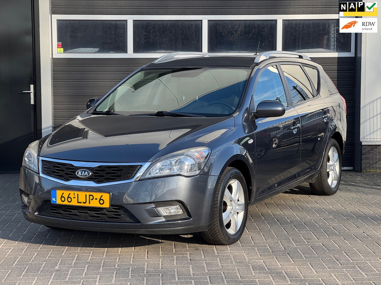 Kia Cee'd - 1.4 CVVT X-ecutive Navi, Airco, NAP - AutoWereld.nl