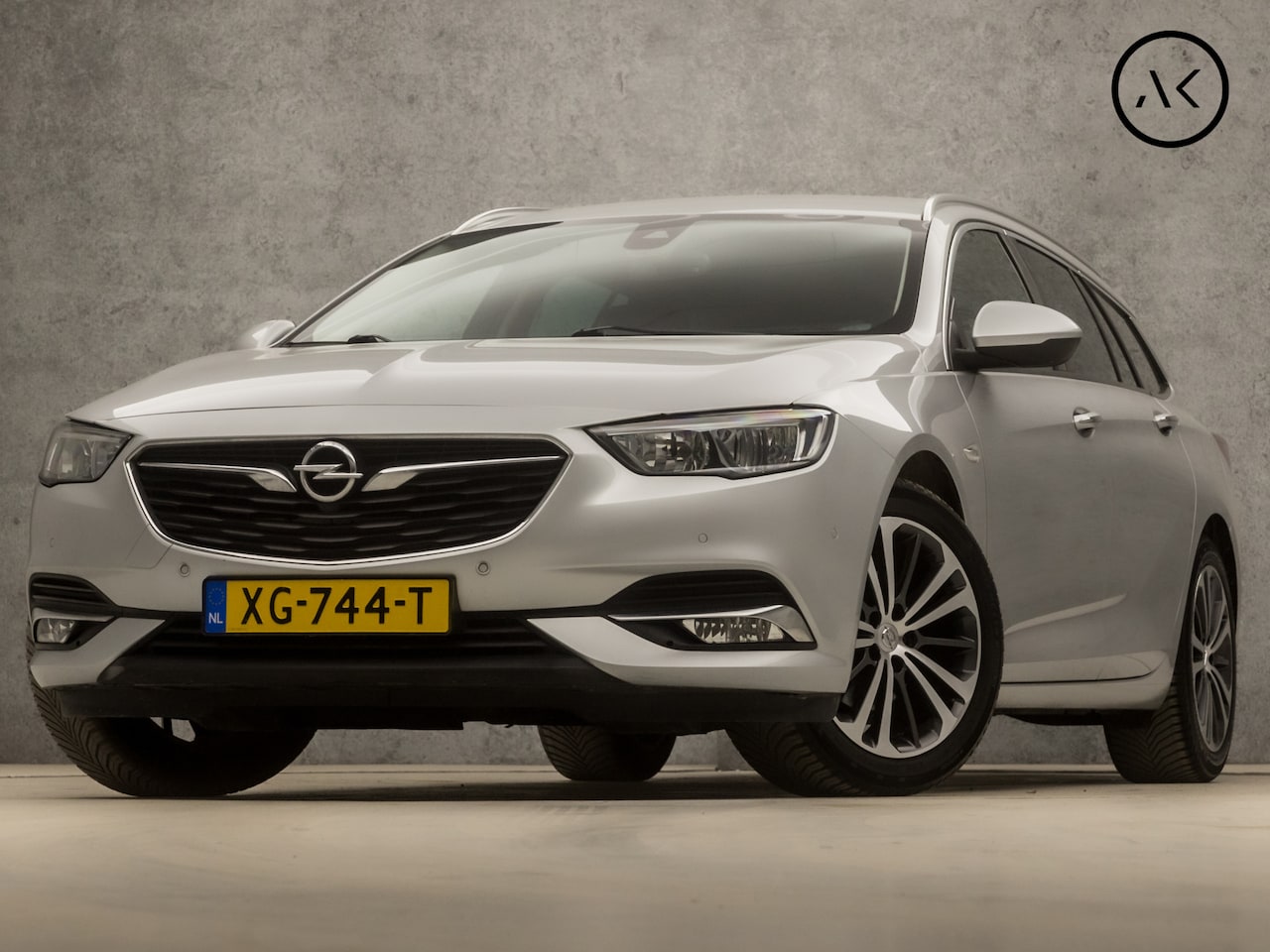 Opel Insignia Sports Tourer - 1.5 Turbo Business Executive 165Pk (APPLE CARPLAY, NAVIGATIE, CAMERA, CLIMATE, GETINT GLAS - AutoWereld.nl