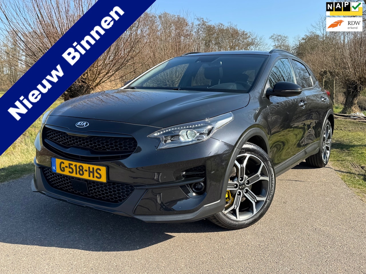 Kia XCeed - 1.4 T-GDi DynamicPlusLine / Black Pack / Panorama dak / Navigatie / Camera / Cruise Contro - AutoWereld.nl