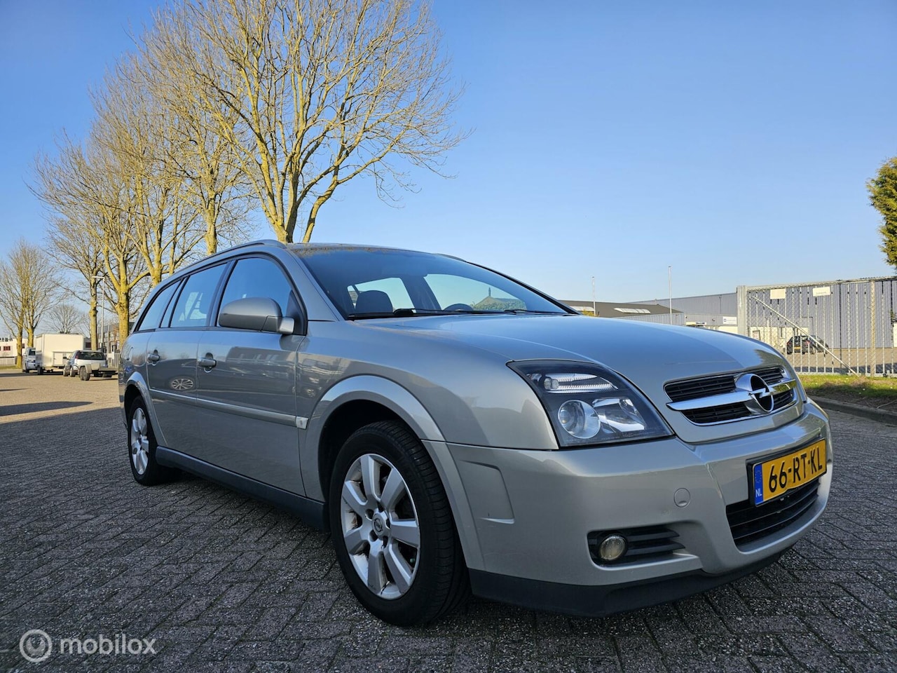 Opel Vectra Wagon - 1.8-16V Business 1.8-16V Business - AutoWereld.nl