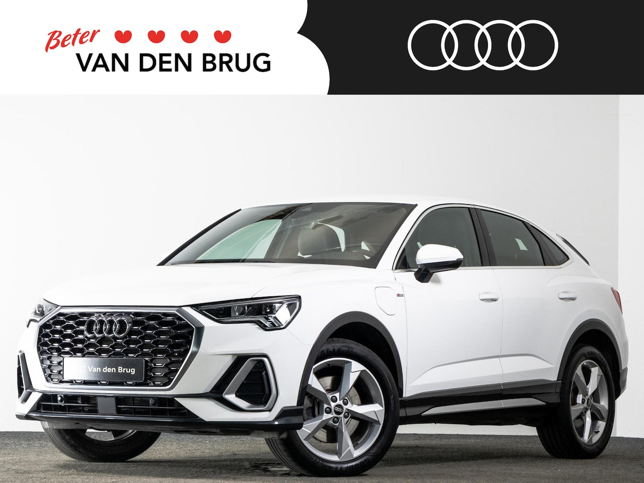 Audi Q3 Sportback - S-Line 45 TFSI e 245 PK | LED | Navigatie | Adaptieve Cruise Control | Side Assist | - AutoWereld.nl