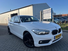 BMW 1-serie - 116i Essential 2015 PDC Cruise Wit Stoelverwarming