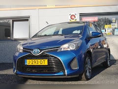 Toyota Yaris - 1.5 Hybrid Lease , Automaat , Cruise , Navi , Trekhaak , Climatronic , Bovag Garantie