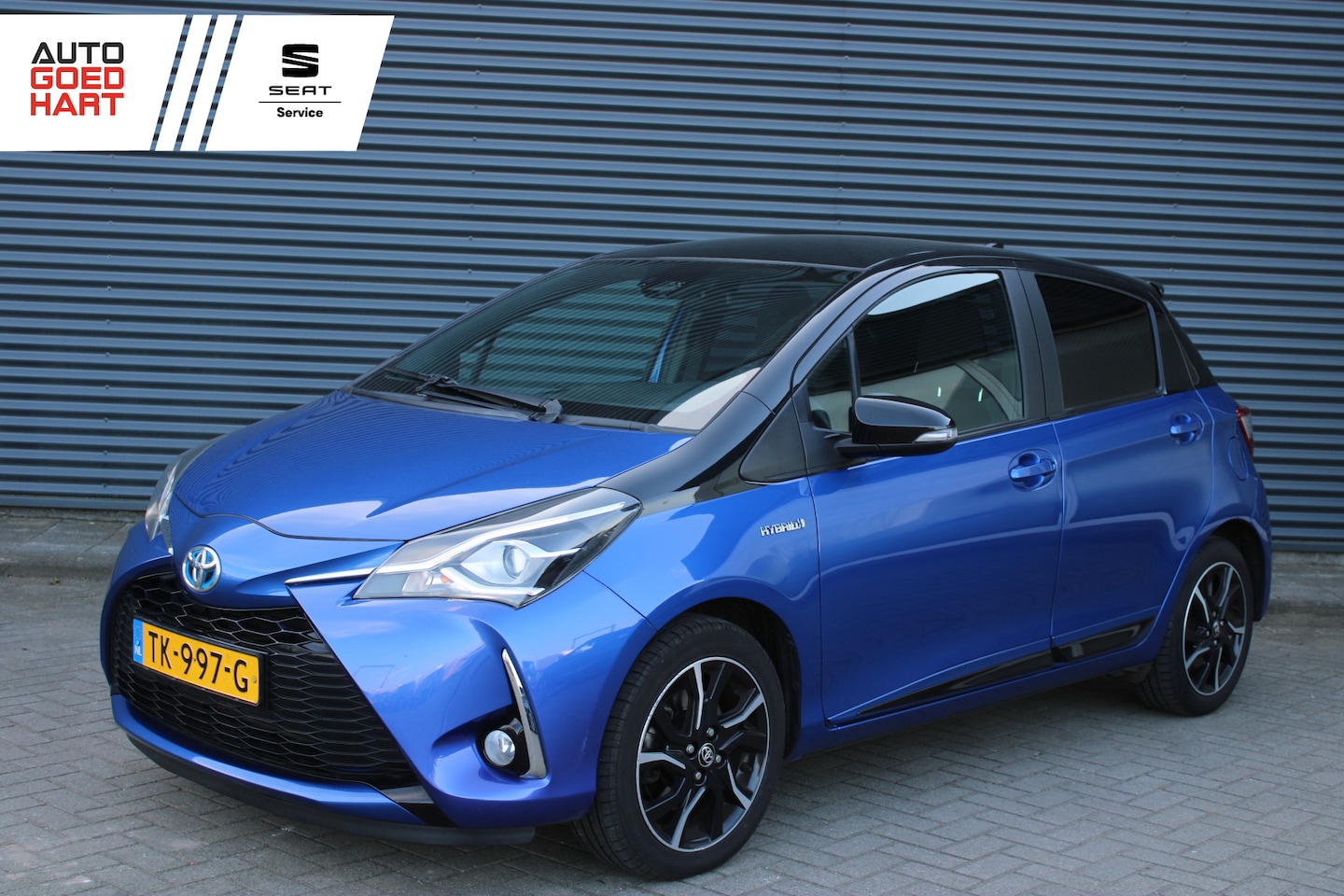 Toyota Yaris - 1.5 Hybrid Bi-Tone Navigatie Camera Lane-Assist - AutoWereld.nl