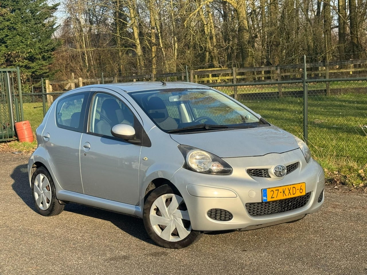 Toyota Aygo - 1.0-12V Comfort /Airco/Carplay/Camera/ - AutoWereld.nl