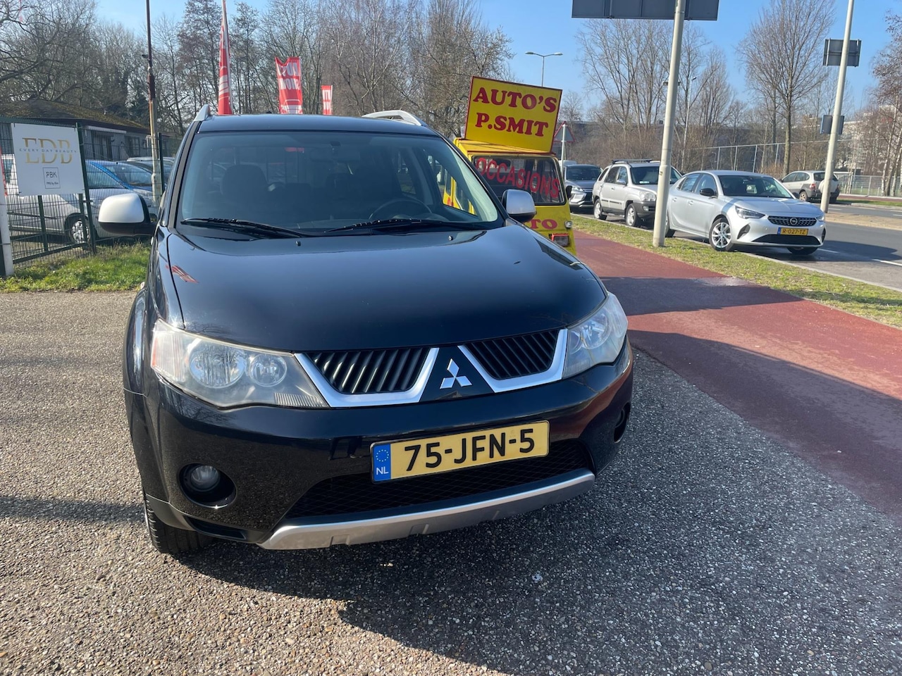 Mitsubishi Outlander - 2.4 Inspire 2WD CRUISE CONTR AIRCO - AutoWereld.nl