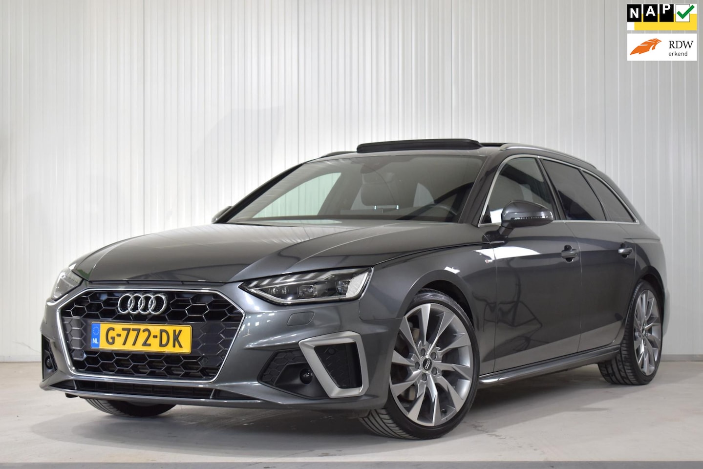 Audi A4 Avant - 40 TFSI Sport S-Line | PANO | 3X S-LINE | MATRIX | VIRTUAL | ACC | ORG NL | DEALER | CAMER - AutoWereld.nl