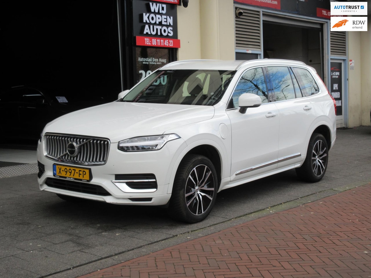 Volvo XC90 - 2.0 T8 Recharge AWD Inscription Expression 2.0 T8 Recharge AWD Inscription Expression - AutoWereld.nl